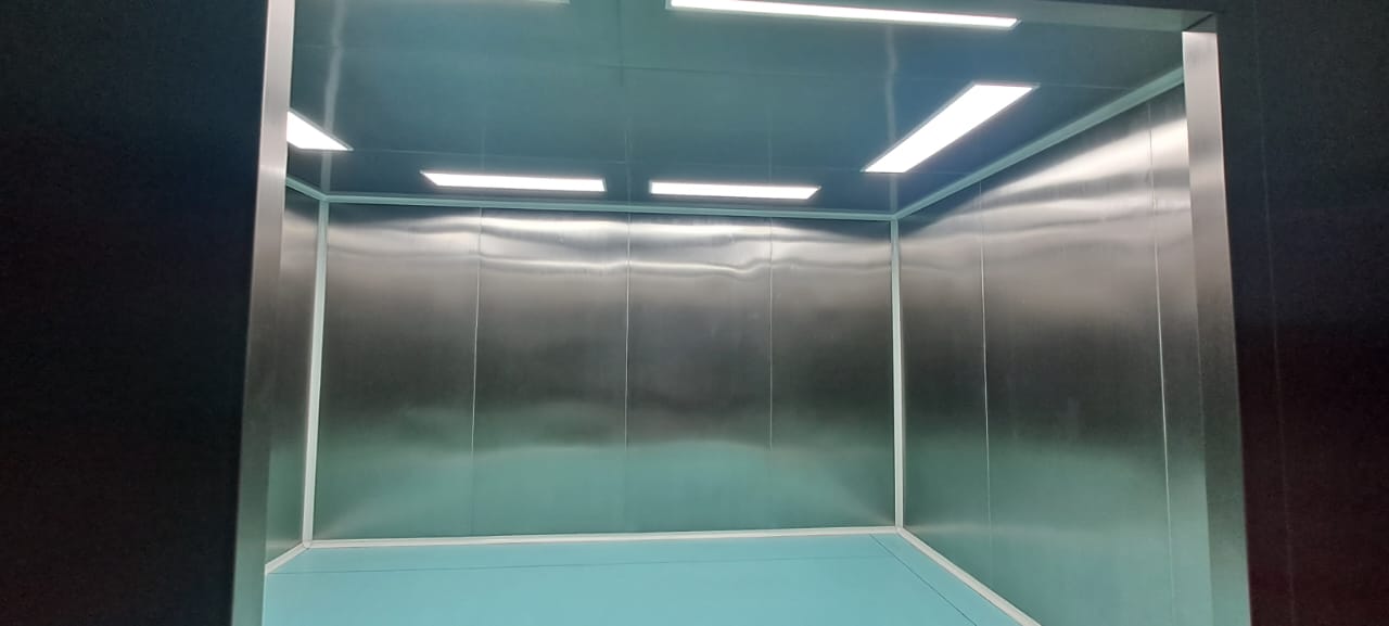 STAINLESS PANEL Image 3